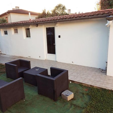 Studio Au Calme Wifi 600M Centre Ville Parking Gratuit Devant Castres  Dış mekan fotoğraf